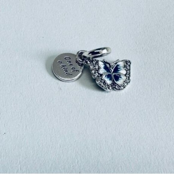 NEW Authentic Pandora silver butterfly & quote double charm / Pandora Bracelet - Picture 2 of 5